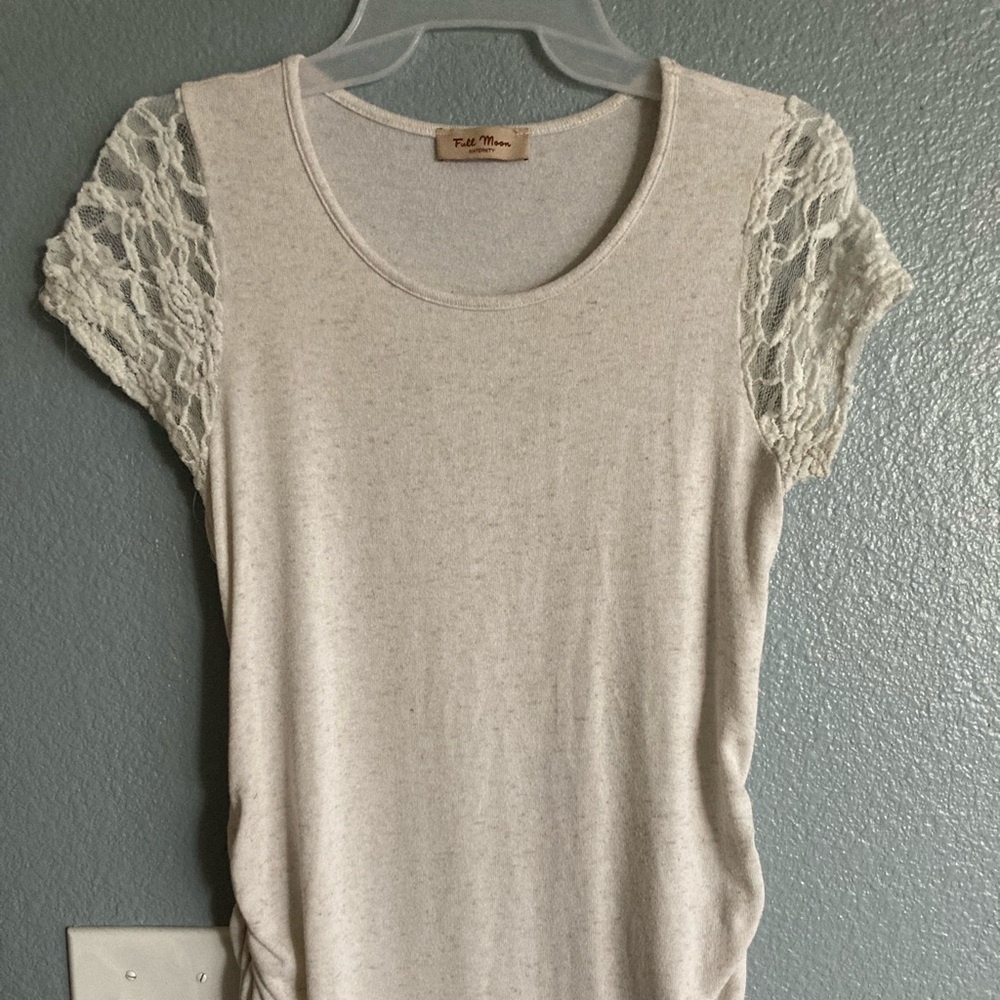 Full moon maternity shirt small